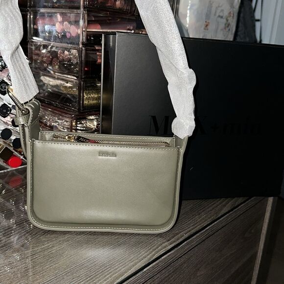 MAX+min The Brooklyn Leather Shoulder Bag Olive - Picture 10 of 17